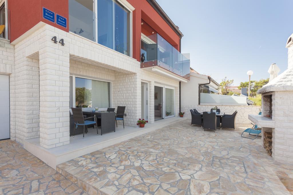Apartments Svetec Vir Exterior photo